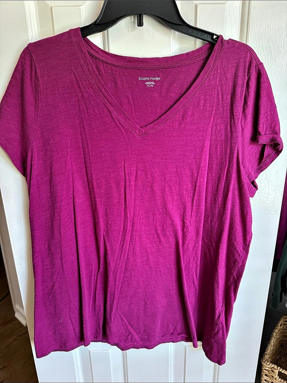 Eileen Fisher Organic Cotton Slubby Jersey V-Neck Tee  XL